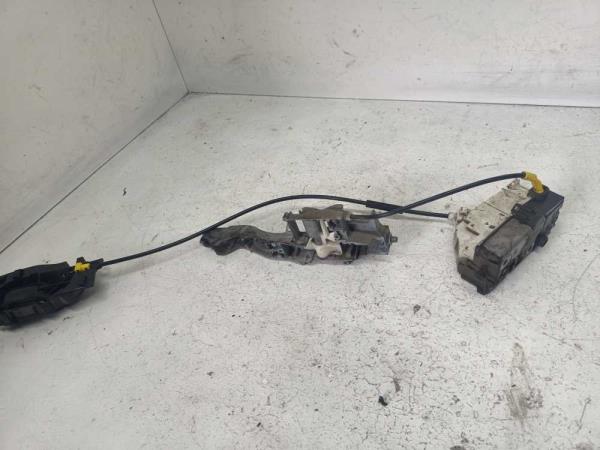 SERRURE DE PORTE AVANT DROIT FIAT SCUDO/ CITROEN JUMPY/ PEUGEOT EXPERT 2007-2016 - Vue 1